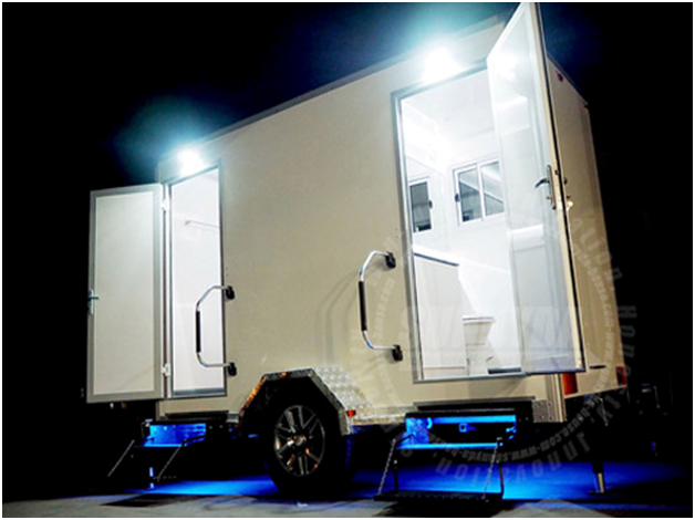 Bathroom trailer
