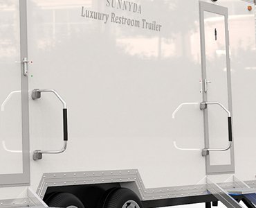 toilet trailer manufacturers